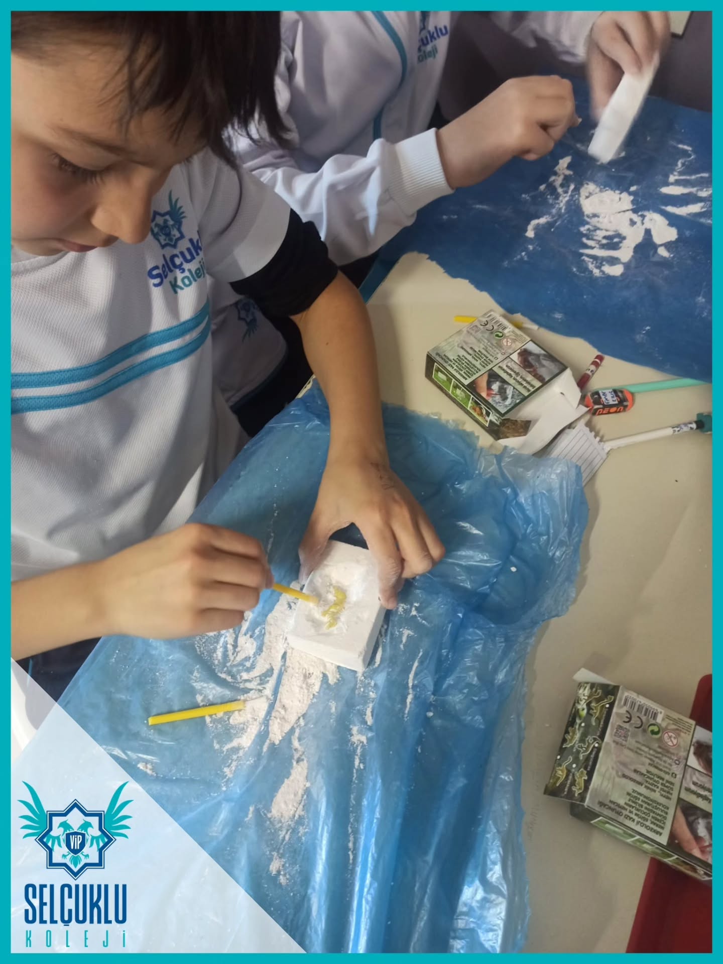 Ge&ccedil;mişe Yolculuk: Minik Arkeologlarımız İş Başında!